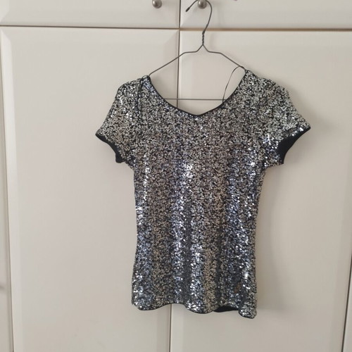 Evening top with sequins like new, size M black