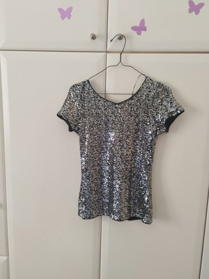 Evening top with sequins like new, size M black