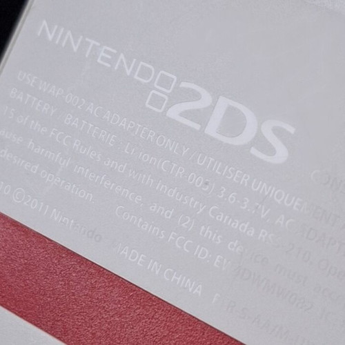 Nintendo 2DS modded like new with memory card, stylus, and case