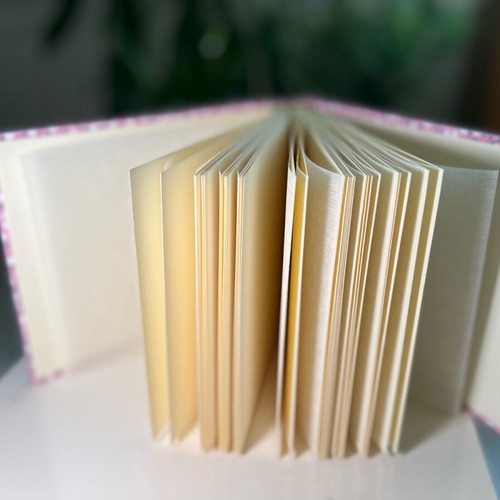Photo Album with Embossed Metal Bear New
