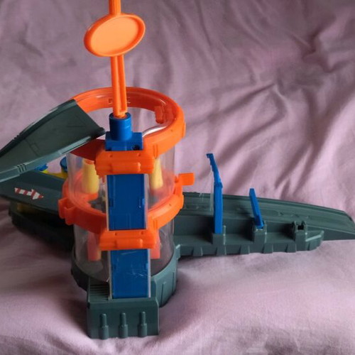 Hot Wheels Car Wash used with small break