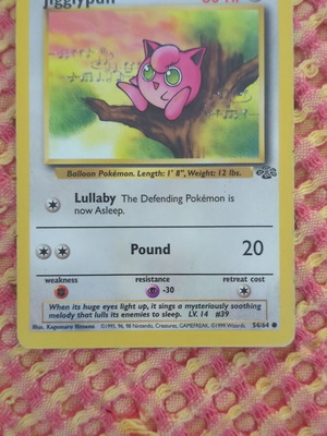 Jigglypuff Pokemon card 1998 used