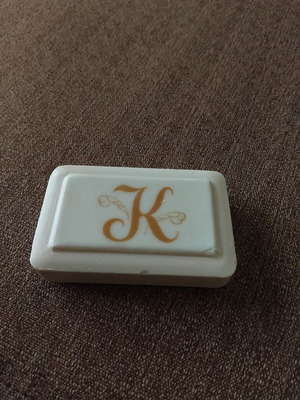 Katherine Qray Handmade Hand Soap like new, minimal design