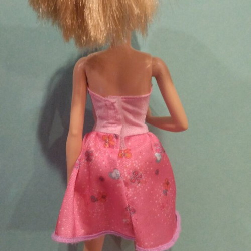 Barbie Fashionista doll like new