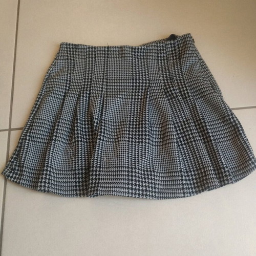 Zara kids skirt-shorts 10 years like new, gray, size 140 cm