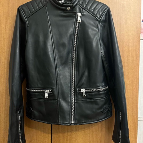 Zara black biker jacket like new, size M