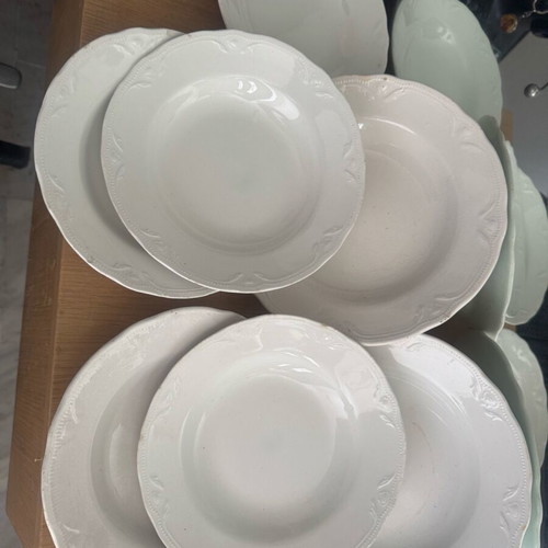 Vintage porcelain plates used, set of 9 pieces from 1920