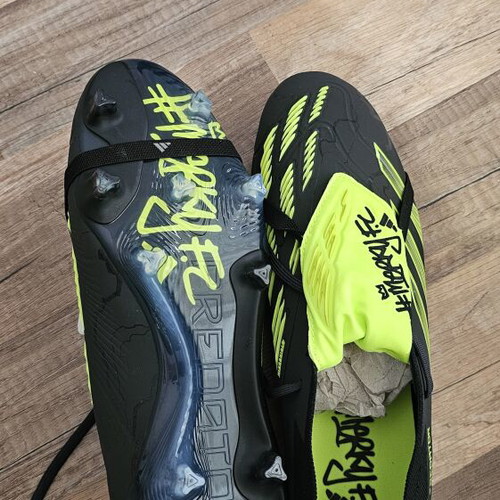 Adidas Predator Elite Fold-Over Tongue Firm Ground football boots new, size 44