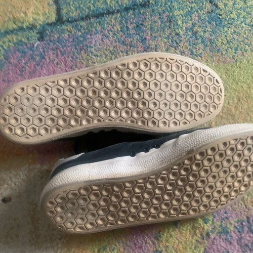 Adidas sneakers like new, size 42, black and white