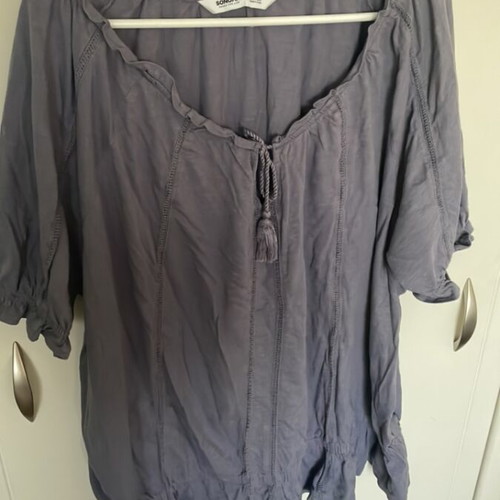 Women's blouse purple like new, size XXL