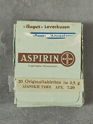 Paper box from Bayer aspirin pack of 20 used, 0.5 grams