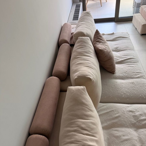 Corner sofa like new