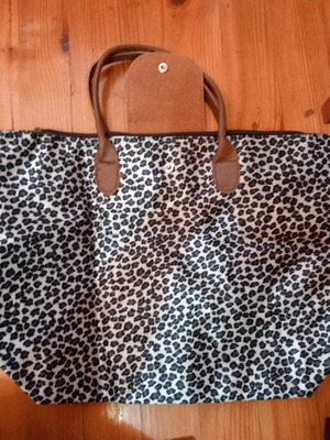 Handbag like new, unused