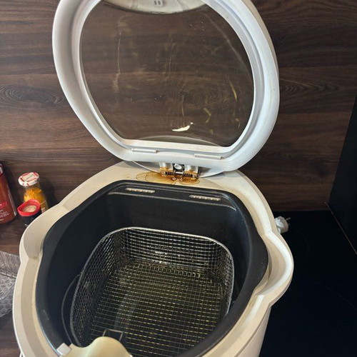 Philips Essence HD 6180 oil deep fryer
