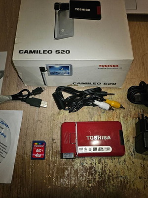 Toshiba Camileo S20 videocamera used, 1080p HD with accessories