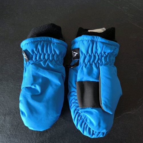 Mc Kinley kids snow ski gloves like new, blue, size 2 (4 years)