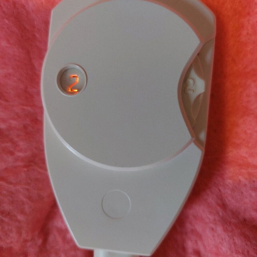 Electric blankets pink with three speeds for single bed