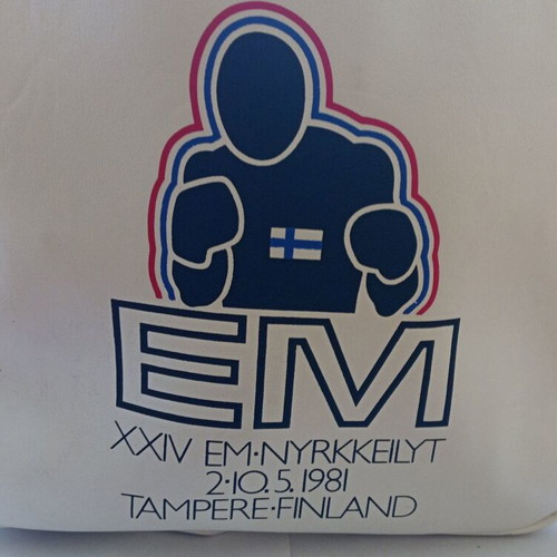 Boxing bag from Finland tournament May 1981 like new collectible