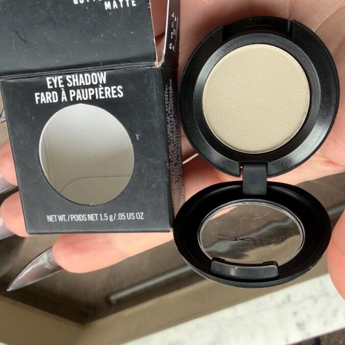 Mac Eye Shadow Gutter Gal Matte new