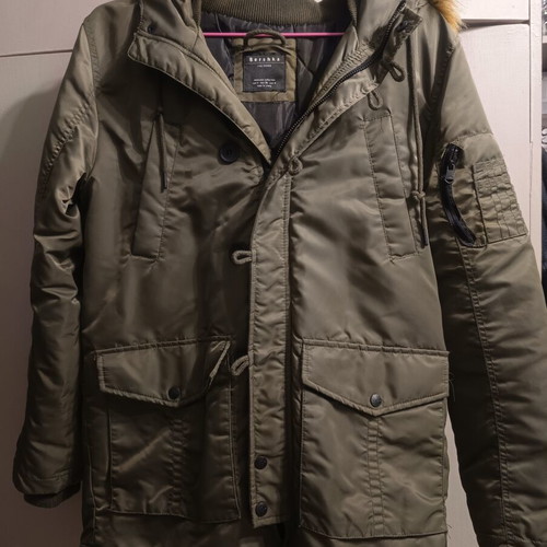 Bershka khaki parka jacket with fur hood size M used