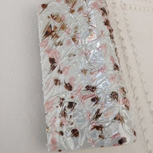 Decorative vase used porcelain with embossed modern pastel design