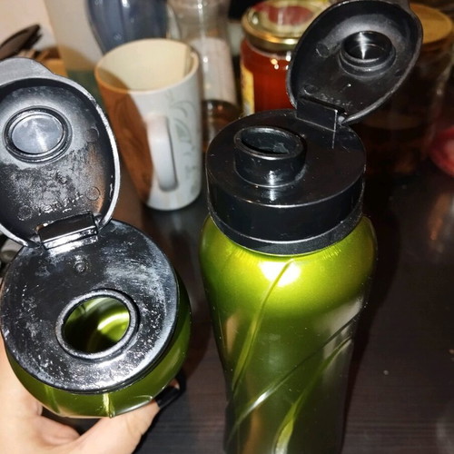 Sports bottles like new, pack of 2