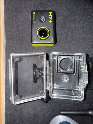 Midland H7 plus like new with protective housing