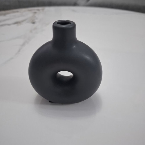 Ceramic vase Donut type gray 8cm Butlers like new