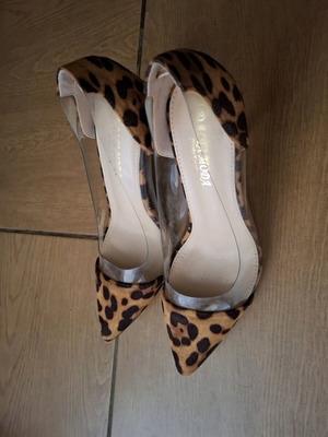 Alta Moda 9cm Leopard Pumps with Transparency like new