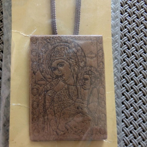 Panagia Paramythia wooden necklace pendant new from Vatopedi Monastery