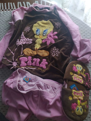 Tweety pajamas used, velour Apple Boxer without slippers