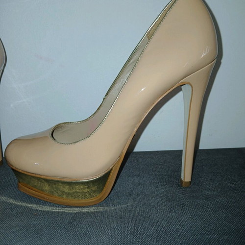 Buffalo double-layer leather patent platform pumps 12cm like new
