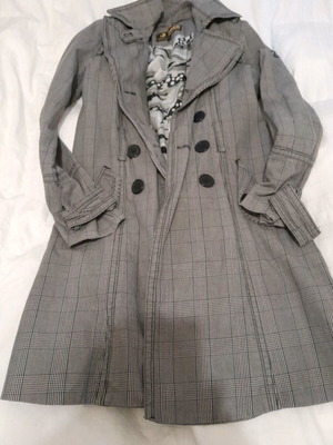 Trench coat like new, size M / 38 / 10