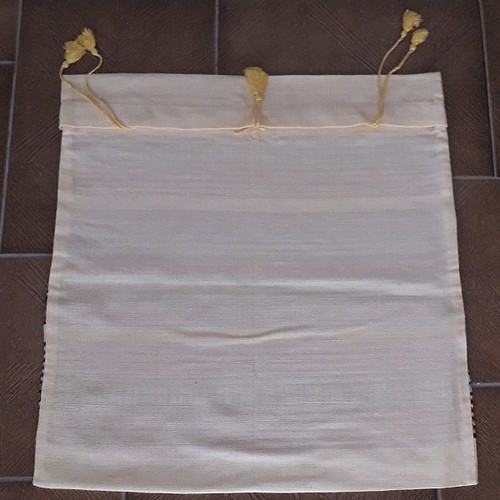 Figured pillowcase new, 43 x 45 cm