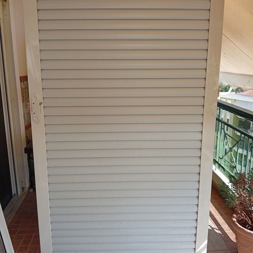 Aluminum sliding doors with sliding shutters like new, set of four
