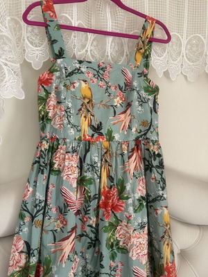 Karavan dress size small/medium like new