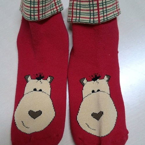 Nici slipper socks new, red and beige for size 37-39