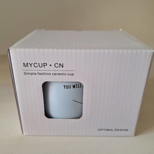 Mug 380ml new with lid and spoon