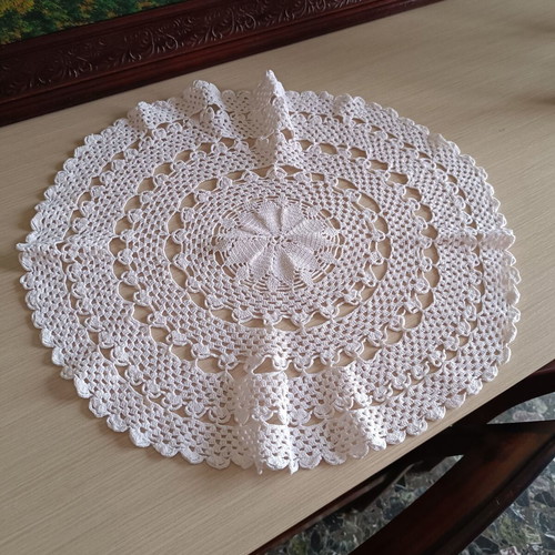 Handmade crocheted doilies used, set of 2, 40 cm