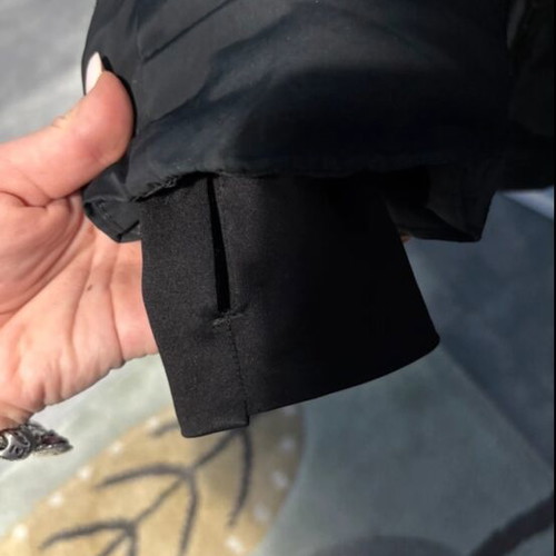 Splendid women's warm jacket used size M black with broken zipper