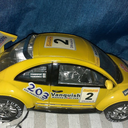 Car Design vintage toy cars like new, pack of 2