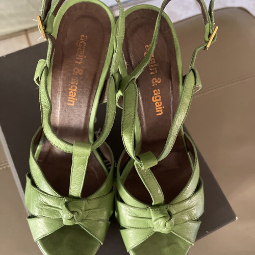 Leather sandals like new, green, size 39, again & again