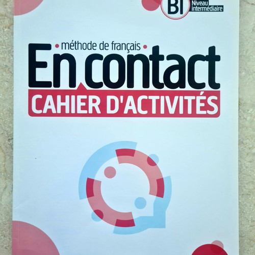 En Contact French learning book with workbook, like new