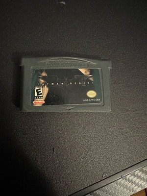 Batman Begins Game Boy Advance game like new