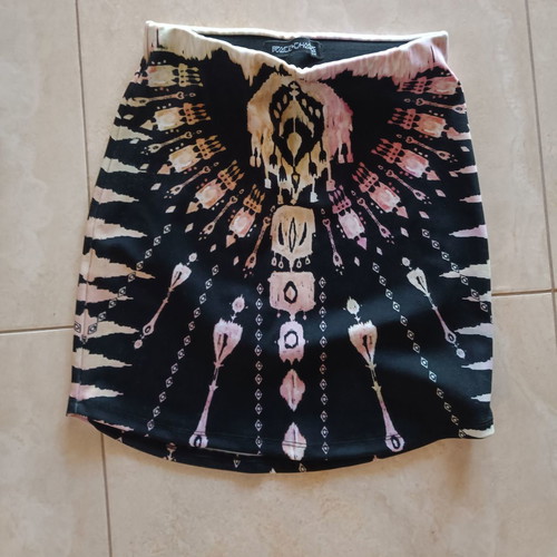Peace and Chaos skirt used, size s/m
