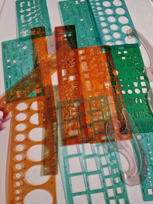 Stencil set from the '90s like new, 17 pieces for design and technical drawing