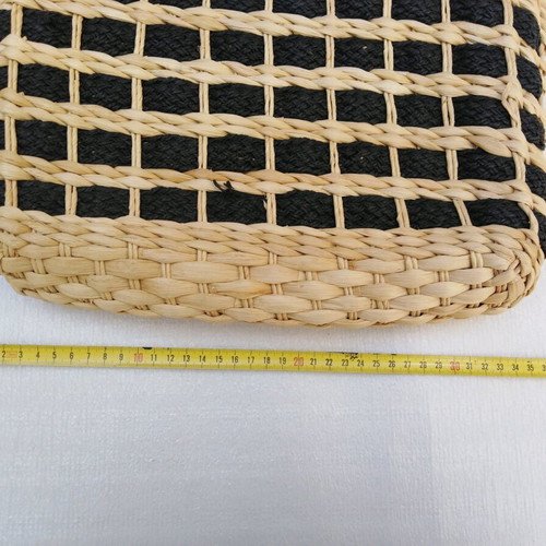Woven shoulder bag new, black beige