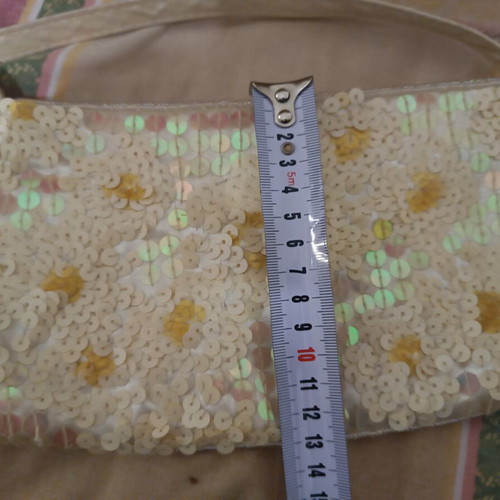 Evening bag with sequins, like new, beige and yellow