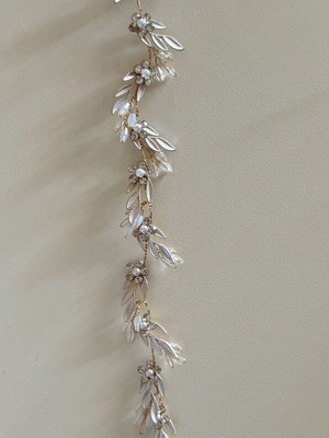 Hair vine with pearls, crystals & rose gold leaves