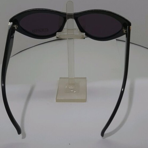 Solmar sunglasses like new, black frame with burgundy and gold details